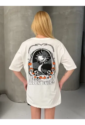 Moon Energy Sırt Baskılı Oversize Kadın Tişört Ekru