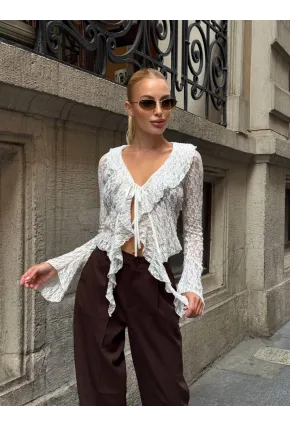 Pervazlı Dantel Kumaş Beyaz Bluz