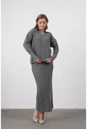 Polo Yaka Yarım Pat Örgü Detay Kazak Etek İkili Triko Takım