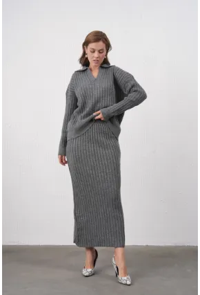 Polo Yaka Yarım Pat Örgü Detay Kazak Etek İkili Triko Takım