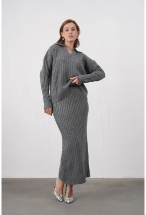 Polo Yaka Yarım Pat Örgü Detay Kazak Etek İkili Triko Takım