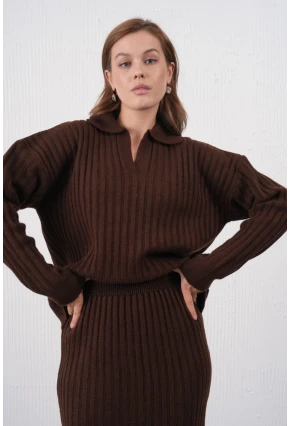 Polo Yaka Yarım Pat Örgü Detay Kazak Etek İkili Triko Takım