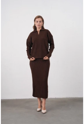 Polo Yaka Yarım Pat Örgü Detay Kazak Etek İkili Triko Takım