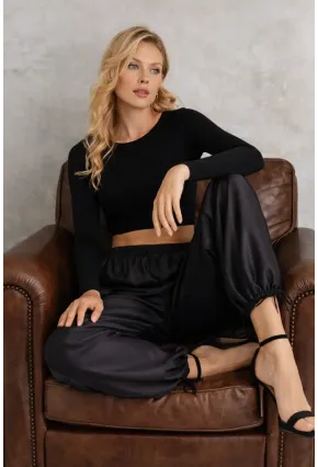 Saten Dokulu Lastik Paça Detaylı Yüksek Bel Bol Pantolon