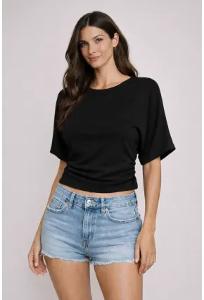 Siyah Büzgü Detaylı Crop Bluz – Yarım Kol Basic Şık Tişört