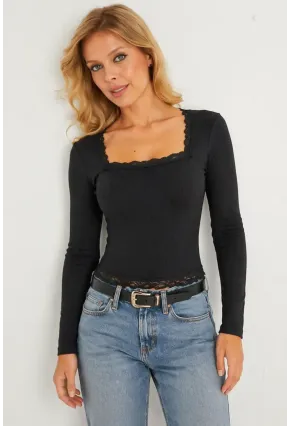 Siyah Kare Yaka Dantel Detaylı Uzun Kollu Kaşkorse Bluz