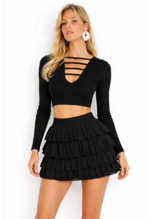 Siyah Kat Kat Volanlı Şort Etek – Yüksek Bel, Feminen Mini Tasarım