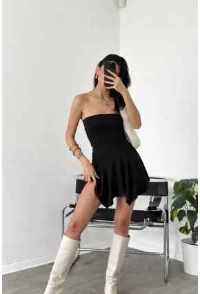 Straplez Mini Elbise Volan Detaylı Fit Kesim Yazlık Şık Elbise Siyah