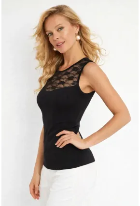 Kadın Kolsuz Yaka Dantel Detay Siyah Bluz