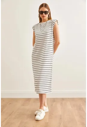 Vatkalı Çizgili Midi Elbise Beyaz