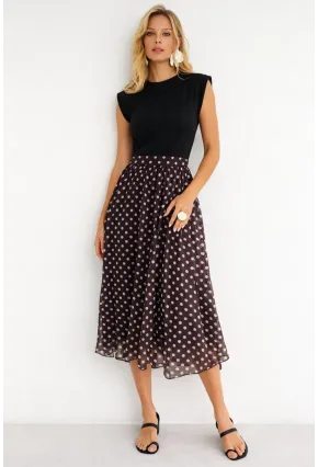 Vatkalı Omuz Detaylı Siyah Üst Puantiyeli Midi Elbise