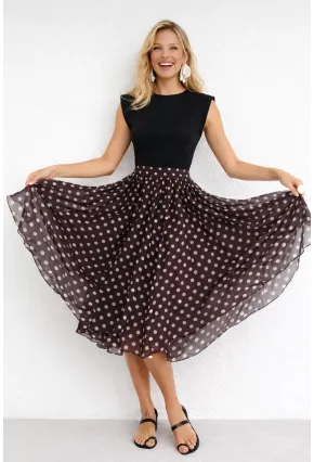 Vatkalı Omuz Detaylı Siyah Üst Puantiyeli Midi Elbise