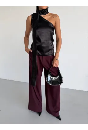 Yaka Detay Saten Bluz Siyah