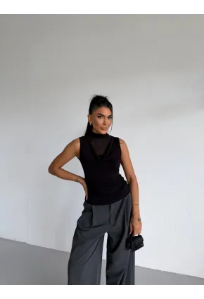 Yaka Tül Detaylı Drapeli Kolsuz Kadın Bluz Siyah