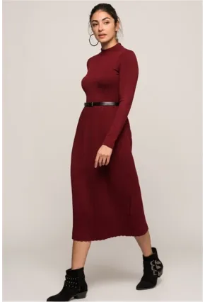 Yarım Balıkçı Bordo Eteği Pliseli Uzun Elbise