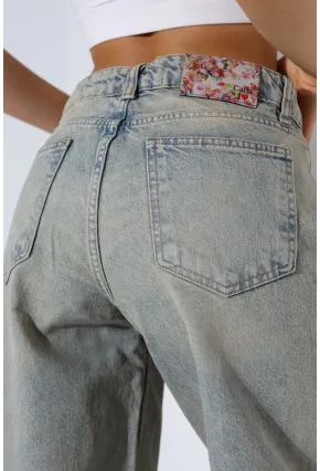 Yüksek Bel Geniş Paça Açık Mavi Yıkamalı Jean Pantolon