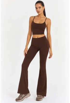 Kadın Kahverengi Askılı Crop Top ve İspanyol Paça Pantolon Spor Takım