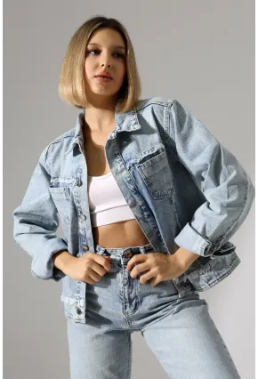 Sırtı Kalp Detaylı Oversize Denim Ceket