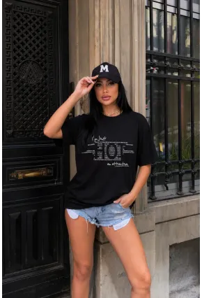 Siyah Yazı Baskılı Oversize Penye T-Shirt – “I’m Just an Attractive Introvert” Tasarım