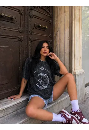Vintage Yıkamalı Ay-Yıldız Baskılı Oversize T-Shirt