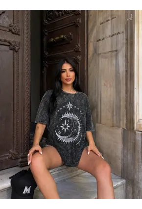 Vintage Yıkamalı Ay-Yıldız Baskılı Oversize T-Shirt