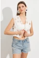Kadın Beyaz Nakışlı Crop Yelek ZH110