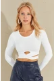 Kadın Beyaz Önü Çapraz Crop Bluz CY435