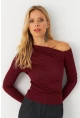 Kadın Bordo Çapraz Yaka Simli Bluz ERL10060