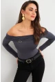 Kadın Gri Halka Aksesuarlı Madonna Yaka Crop Bluz RLO3043