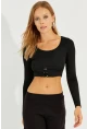 Kadın Siyah Kuşgözlü Crop Bluz CG299