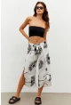 Kadın Beyaz-Siyah Pareo Desenli Pantolon ÖM402