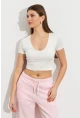 Kadın Ekru V Yaka Crop Bluz TOP101