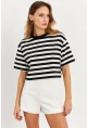 Kadın Siyah-Beyaz Çizgili Crop Bluz KY7145