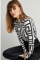 Kadın Siyah-Beyaz Yarım Balıkçı Desenli Bluz LPP1147