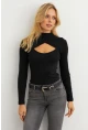 Kadın Siyah Çapraz Yaka Pencereli Kaşkorse Bluz AYD401