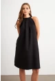 Kadın Siyah Halter Yaka Midi Elbise NH5029