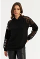 Kadın Siyah Dantel Detaylı Kapüşonlu Sweatshirt MBK58
