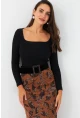 Kadın Siyah Kare Yaka Kaşkorse Bluz GA101