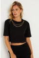 Kadın Siyah Zincir Aksesuarlı Kısa T-Shirt HT109