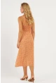 Kadın Turuncu Sırtı Gipeli Desenli Midi Elbise MP427