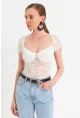 Kadın Ekru Kalp Yaka Tül Crop Bluz TPG05
