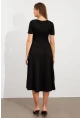 Kadın Siyah Aksesuar Detaylı Midi Elbise MON145