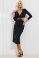 Kadın Siyah Dekolteli Büzgülü Midi Elbise BK1591