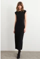 Kadın Siyah Kolsuz Yırtmaçlı Midi Elbise TF60
