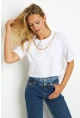 Kadın Beyaz Zincir Aksesuarlı Kısa T-Shirt HT109