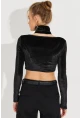 Kadın Siyah Kare Yaka Boyunluklu Kadife Crop Bluz B2867
