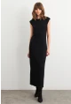 Kadın Siyah Kolsuz Yırtmaçlı Midi Elbise TF60
