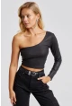 Kadın Siyah Tek Omuz Suni Deri Crop Bluz CY442