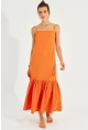 Kadın Turuncu Eteği Volanlı Askılı Midi Elbise MEN2001