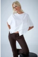 Kadın Beyaz Yarasa Kol Asimetrik T-Shirt LPP1315